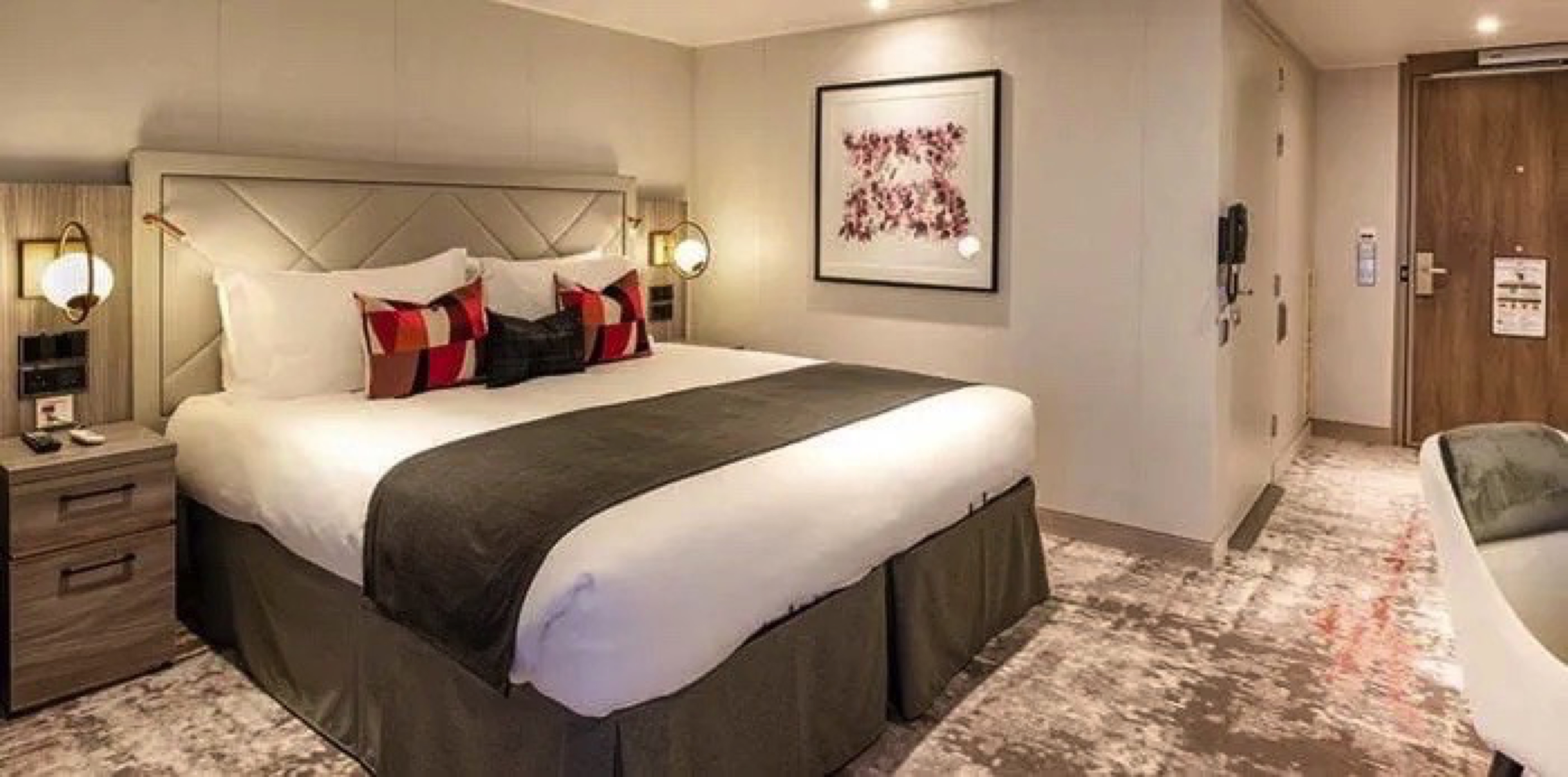 Adapted Deluxe Balcony Cabin